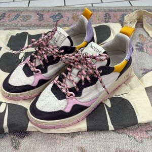 Oncept Phoenix Sneakers